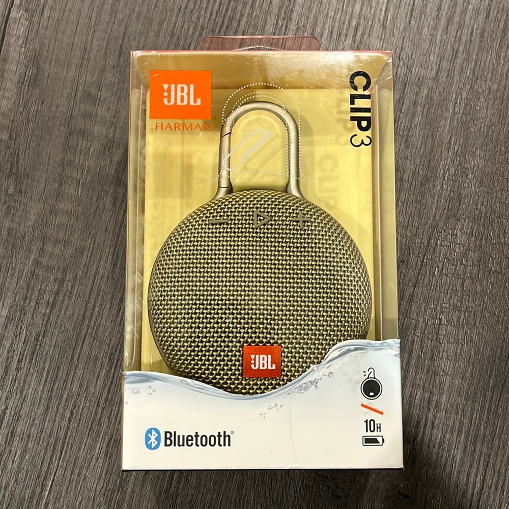 JBL BLUETOOTH SPEAKER